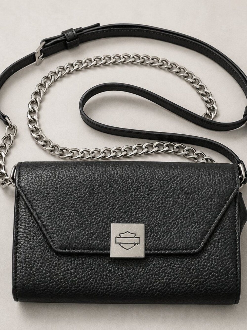 Harley-Davidson Black Pebbled Leather Crossbody Bag Chain Strap Biker Purse